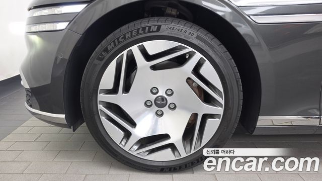 Genesis G90 (RS4) Gasoline 3.5 Turbo e-S/C AWD LWB 2023 — фото 5