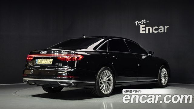 Audi A8 (D5) 55 TFSI Quattro LWB 2021 — фото 2