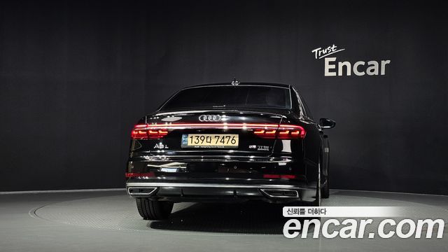 Audi A8 (D5) 55 TFSI Quattro LWB 2021 — фото 4