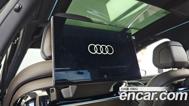 Audi A8 (D5) 55 TFSI Quattro LWB 2021 — фото 18