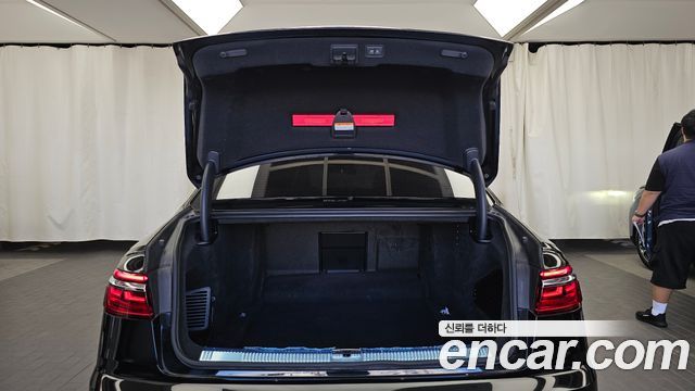 Audi A8 (D5) 55 TFSI Quattro LWB 2021 — фото 20