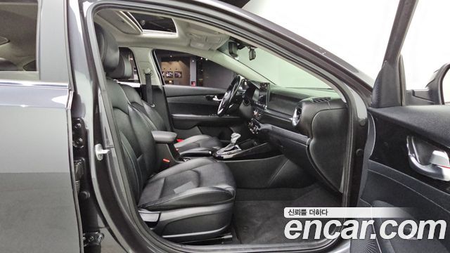 Kia K3 Noblesse 2020 — фото 11