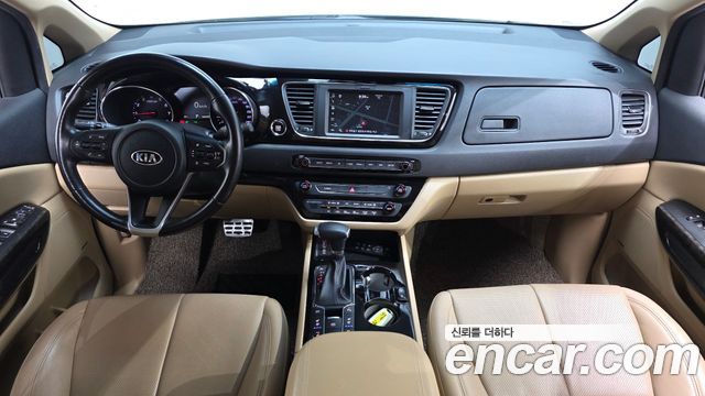 Kia Carnival Gasoline 9-Seater Hi-Limousine Noblesse Special 2019 — фото 7