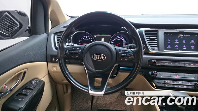 Kia Carnival Gasoline 9-Seater Hi-Limousine Noblesse Special 2019 — фото 13
