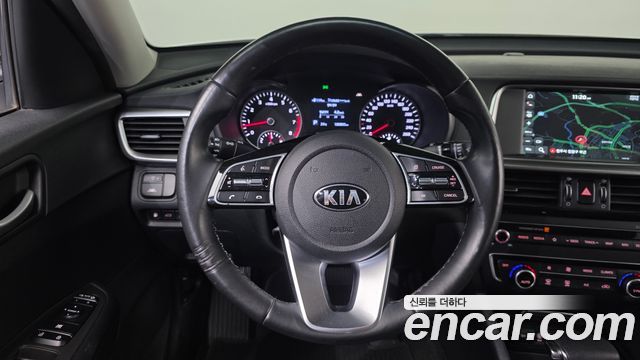 Kia K5 (II) 2.0 Prestige 2020 — фото 12