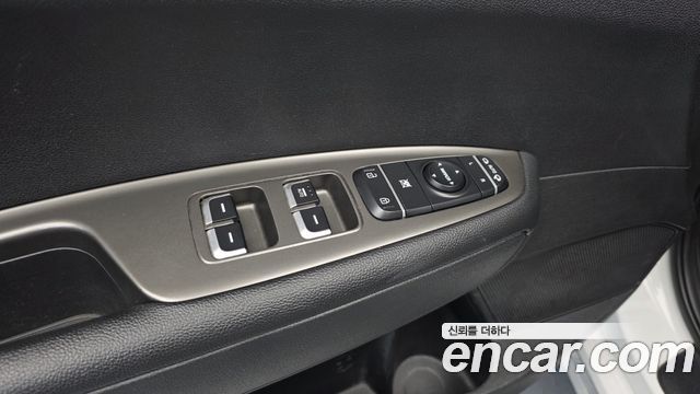 Kia K5 (II) 2.0 Prestige 2020 — фото 18