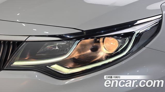 Kia K5 (II) 2.0 Prestige 2020 — фото 22