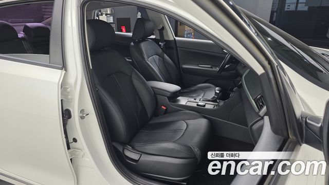 Kia K5 (II) 2.0 Prestige 2020 — фото 27
