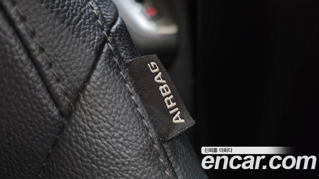Kia K5 (II) 2.0 Prestige 2020 — фото 29