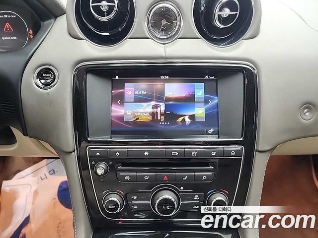 Jaguar XJ 3.0 SC AWD Portfolio LWB X351 2017 — фото 10
