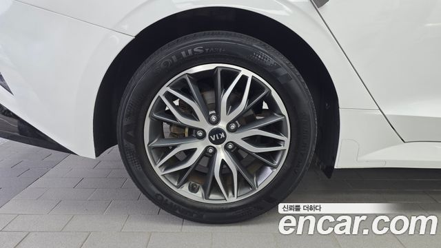 Kia K5 (III) 2.0 LPI Prestige 2021 — фото 5