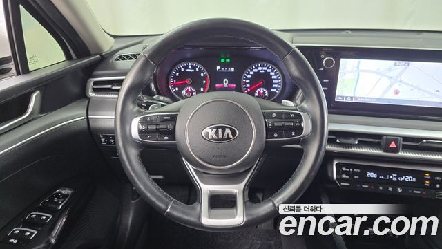 Kia K5 (III) 2.0 LPI Prestige 2021 — фото 16