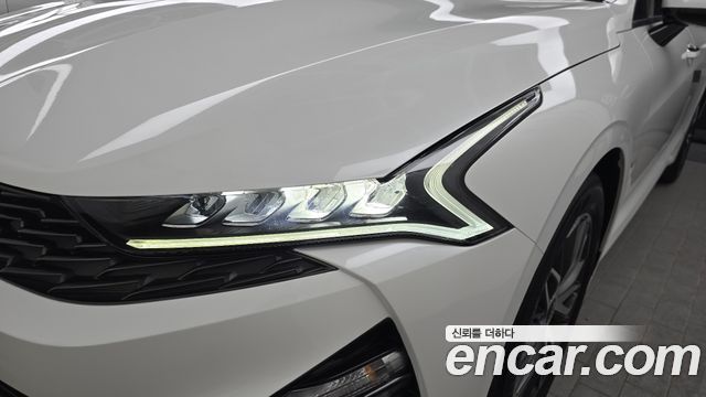 Kia K5 (III) 2.0 LPI Prestige 2021 — фото 28