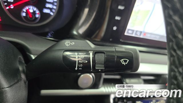 Kia K5 (III) 2.0 LPI Prestige 2021 — фото 33