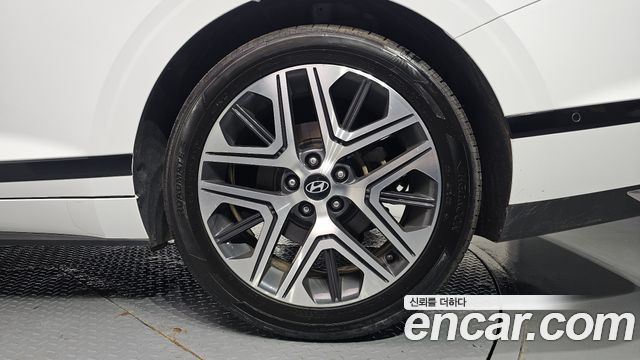 Hyundai Grandeur Hybrid (GN7) Exclusive 2023 — фото 21