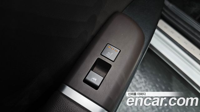 Hyundai Grandeur Hybrid (GN7) Exclusive 2023 — фото 30