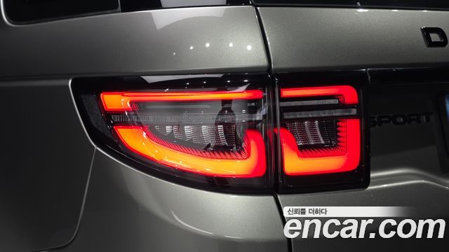 Land Rover Discovery Sport (II) P250 Dynamic SE 2024 — фото 23