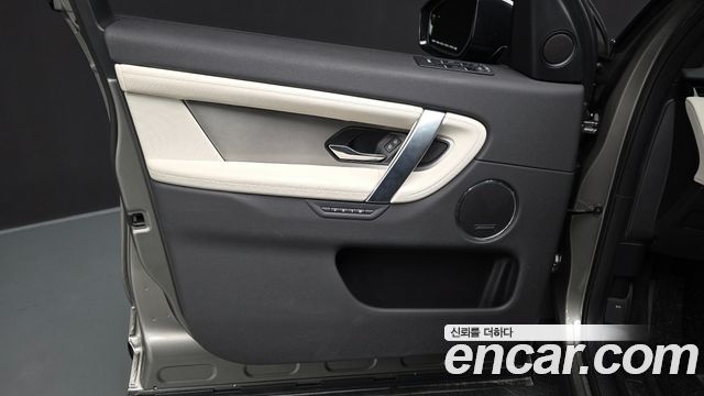 Land Rover Discovery Sport (II) P250 Dynamic SE 2024 — фото 24