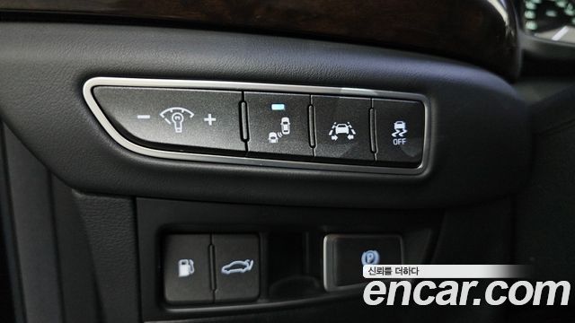 Genesis EQ900 3.8 GDI AWD Luxury 2018 — фото 19