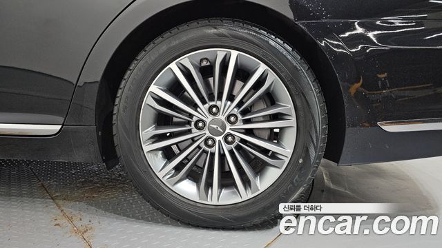 Genesis EQ900 3.8 GDI AWD Luxury 2018 — фото 21