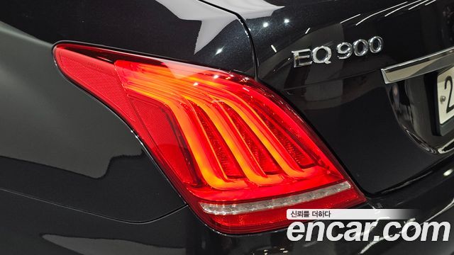 Genesis EQ900 3.8 GDI AWD Luxury 2018 — фото 23