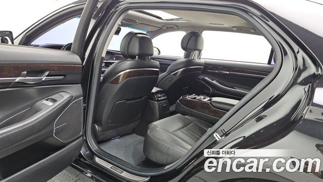 Genesis EQ900 3.8 GDI AWD Luxury 2018 — фото 26