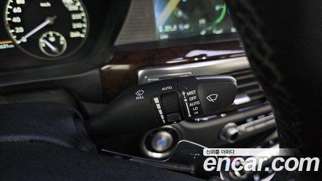 Genesis EQ900 3.8 GDI AWD Luxury 2018 — фото 30