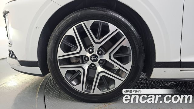 Hyundai Grandeur (GN7) 2,5 Gasoline 2WD Exclusive 2023 — фото 5