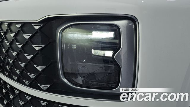 Hyundai Grandeur (GN7) 2,5 Gasoline 2WD Exclusive 2023 — фото 22