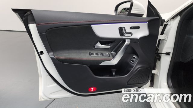 Mercedes-Benz CLA-Class (C118) CLA250 4MATIC 2021 — фото 24