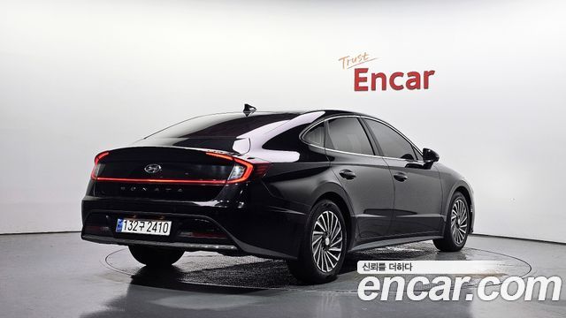 Hyundai Sonata Hybrid (DN8) Inspiration 2023 — фото 2