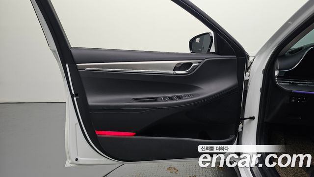Hyundai Grandeur Hybrid (IG) Le Blanc 2022 — фото 24