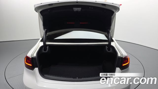Kia K7 Premier Hybrid Signature 2020 — фото 20