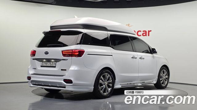 Kia Carnival Gasoline 7-Seater Hi-Limousine President 2019 — фото 2