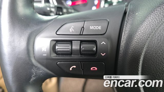 Kia Carnival Gasoline 7-Seater Hi-Limousine President 2019 — фото 18