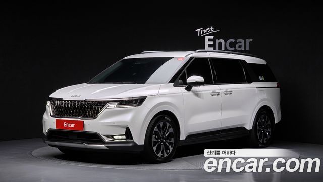 Kia Carnival (IV) Gasoline 9-Seater Signature 2023 — фото 1