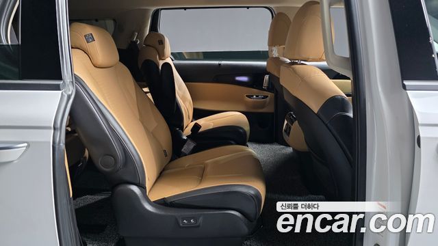 Kia Carnival (IV) Gasoline 9-Seater Signature 2023 — фото 11