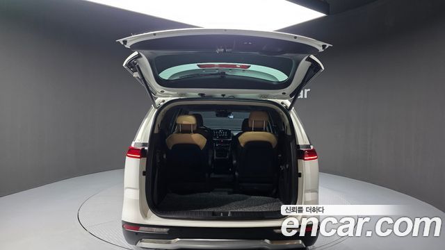Kia Carnival (IV) Gasoline 9-Seater Signature 2023 — фото 20