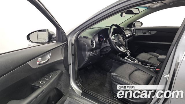Kia K3 (II) 1.6 Prestige 2022 — фото 10