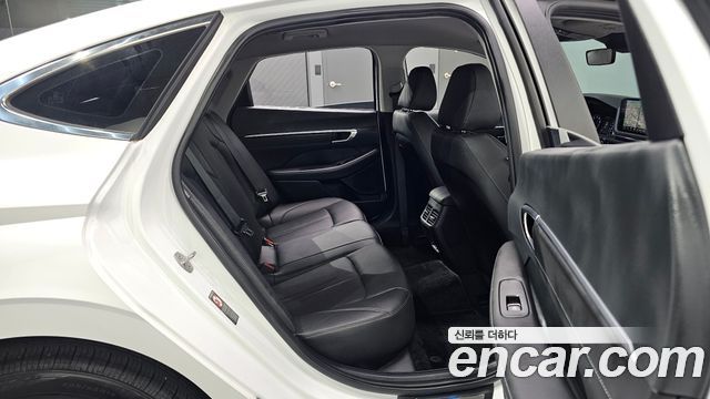 Hyundai Sonata (DN8) 2.0 LPG(rental car) Style 2022 — фото 26