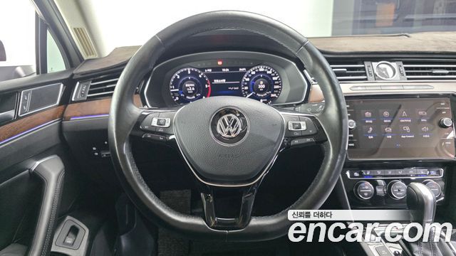 Volkswagen Passat GT (B8) 2.0 TDI 4Motion Prestige 2018 — фото 13