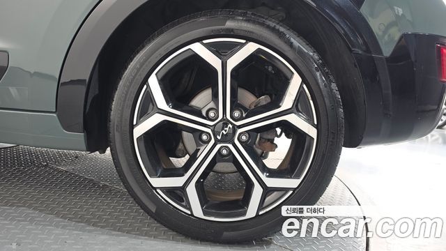 Kia Niro Signature 2022 — фото 27
