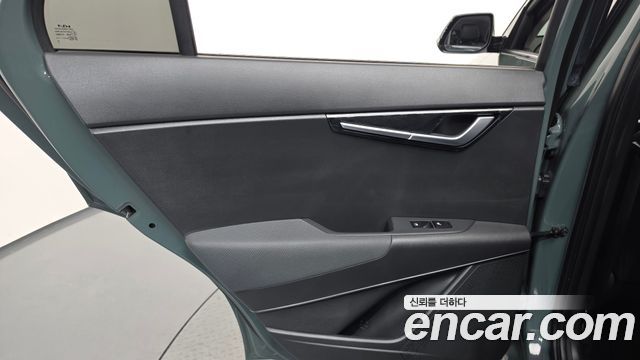 Kia Niro Signature 2022 — фото 31