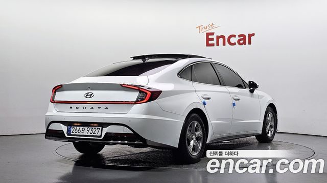 Hyundai Sonata (DN8) 2.0 LPG(Disabled Person) Modern 2022 — фото 2