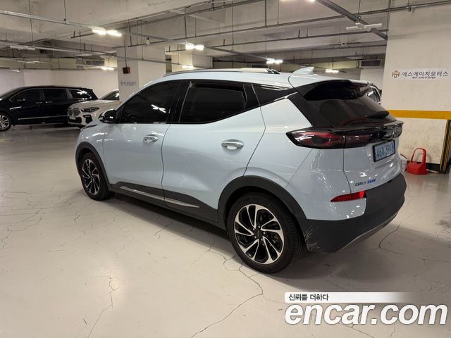 Chevrolet Bolt EUV Premier 2023 — фото 7