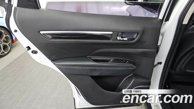 Renault Korea QM6 Diesel 4WD RE Signature 2017 — фото 25