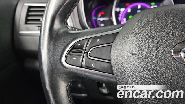 Renault Korea QM6 Diesel 4WD RE Signature 2017 — фото 32