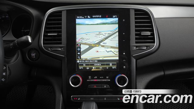 Renault Korea SM6 2.0 GDe SE 2016 — фото 13
