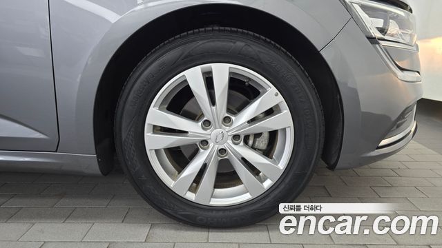 Renault Korea SM6 2.0 GDe SE 2016 — фото 21