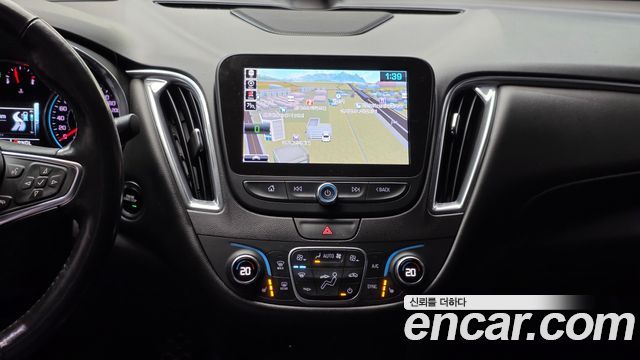 Chevrolet Malibu 1.5 Turbo LT Deluxe 2017 — фото 17